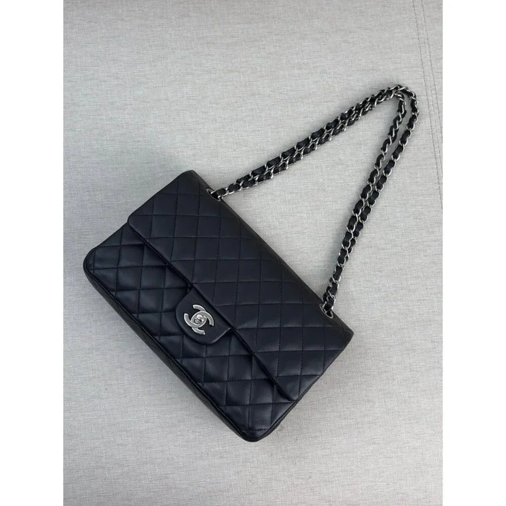 CHANEL Black Lambskin Classic Flap Medium SHW
